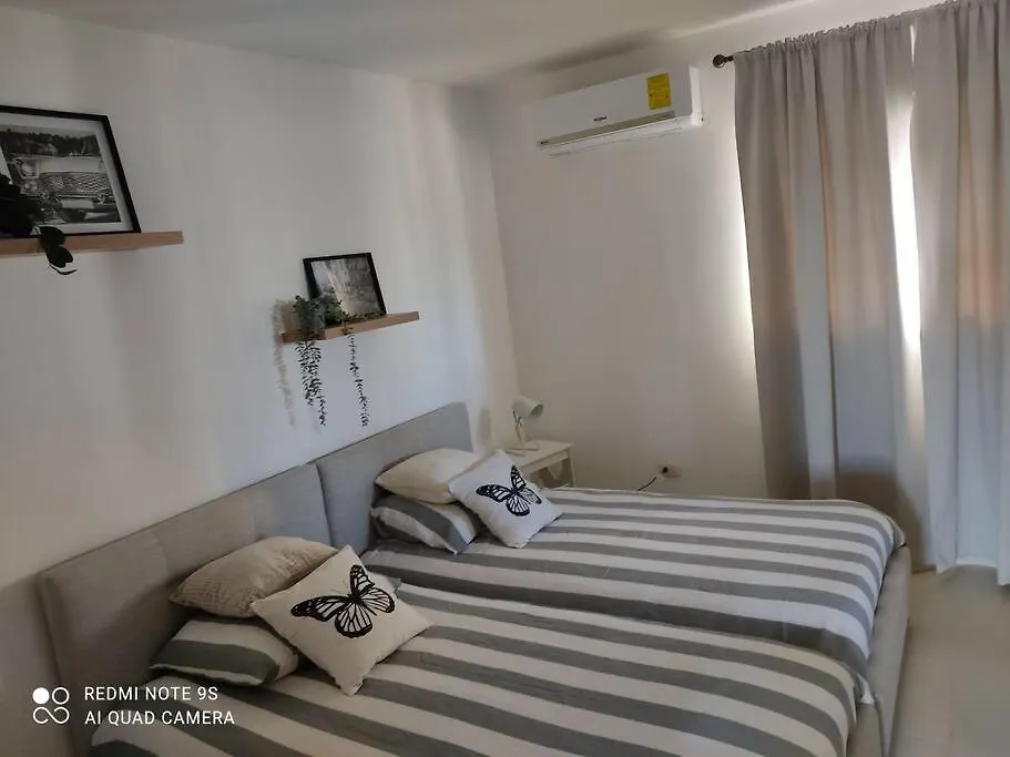 Duplex de 3 habitaciones en Ciudad Juan Bosch Apartamento Santo Domingo