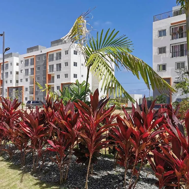 Duplex de 3 habitaciones en Ciudad Juan Bosch Apartamento